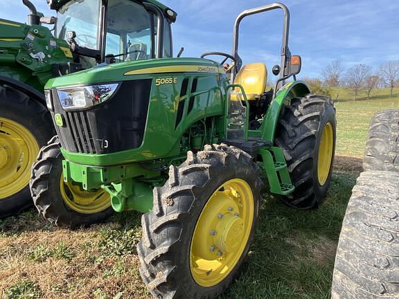 Image of John Deere 5065E equipment image 1