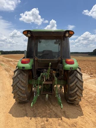 Image of John Deere 5065E equipment image 4