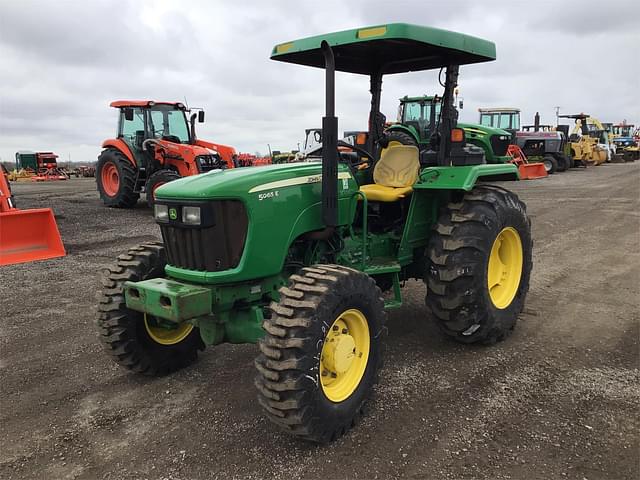 Image of John Deere 5065E equipment image 1