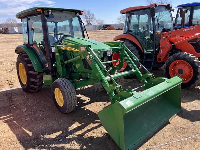 Image of John Deere 5065E equipment image 1