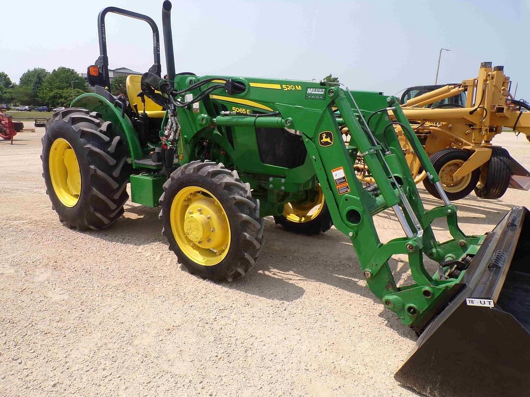 Image of John Deere 5065E Primary image