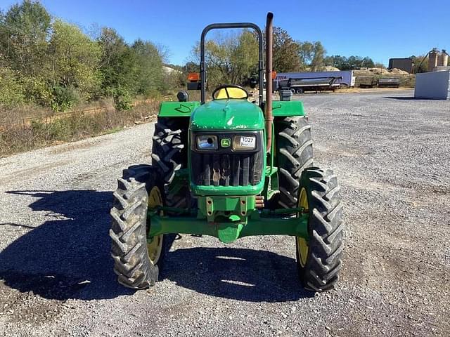 Image of John Deere 5065E equipment image 2