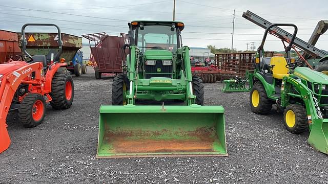 Image of John Deere 5065E equipment image 1