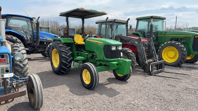 Image of John Deere 5065E equipment image 2