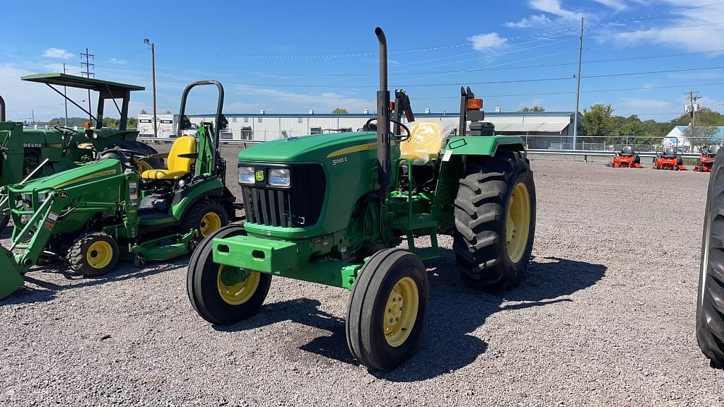 Image of John Deere 5065E Primary image