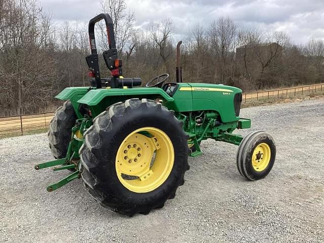 Image of John Deere 5065E equipment image 2