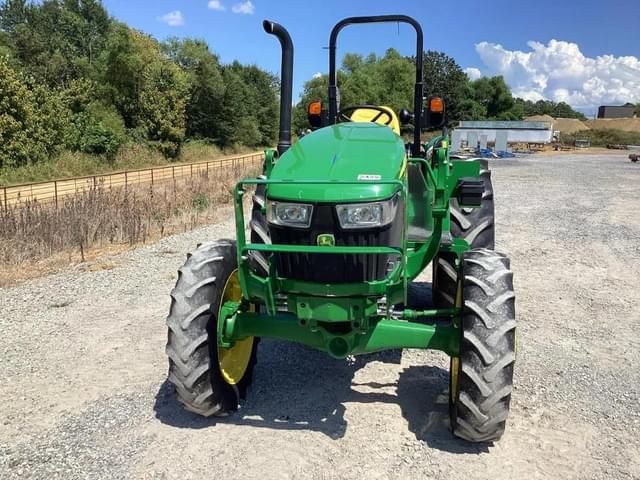 Image of John Deere 5065E equipment image 1