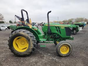 John Deere 5065E Image