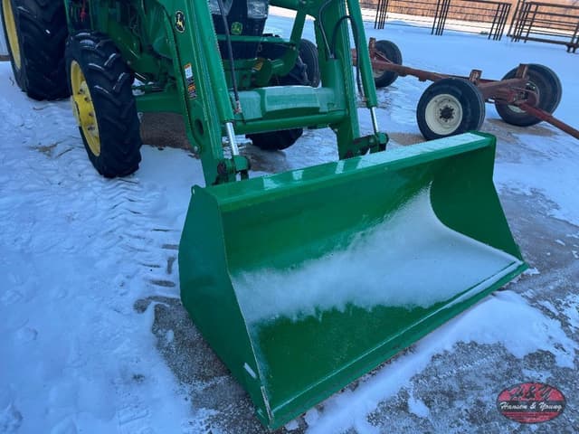 Image of John Deere 5065E equipment image 2