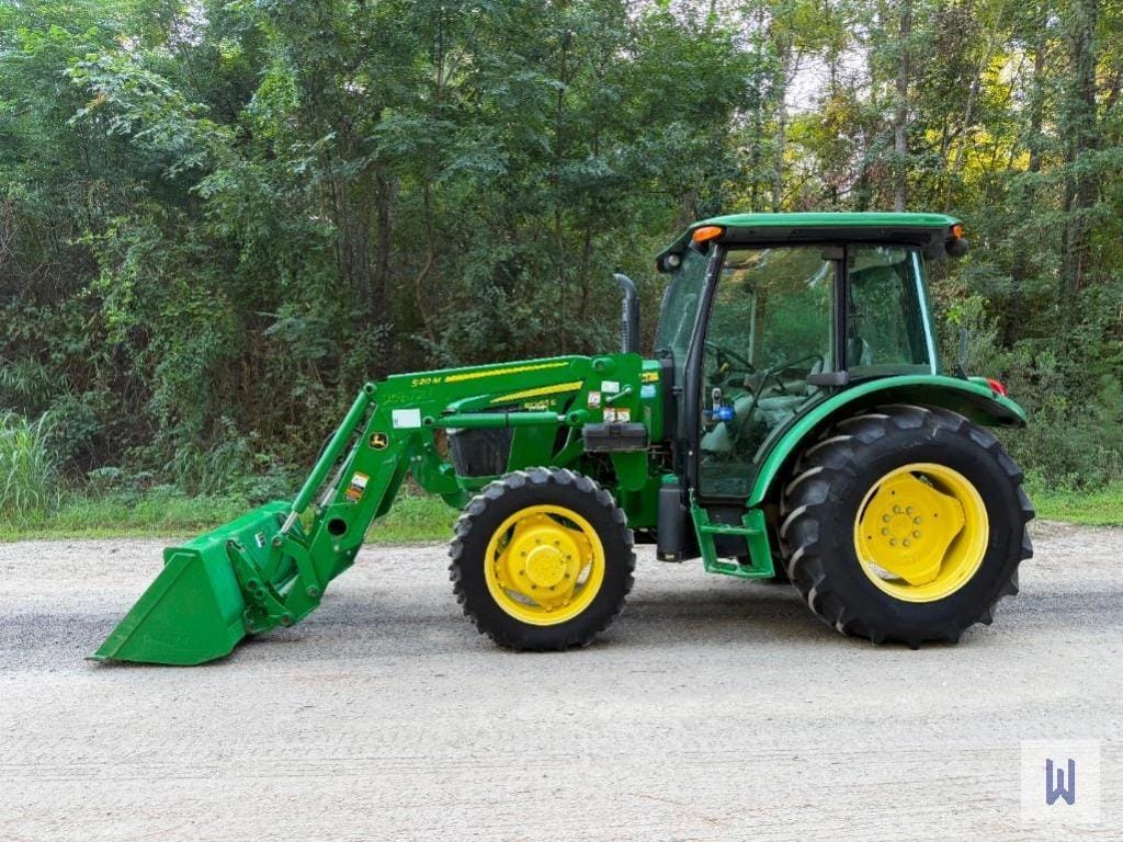 John Deere 5065E Equipment Image0