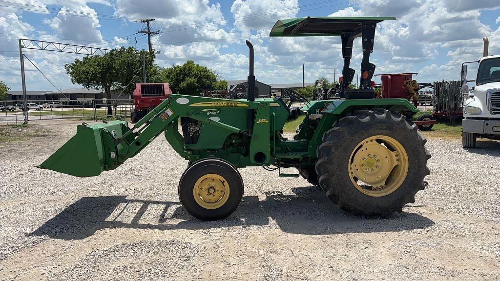 Image of John Deere 5065E Primary image