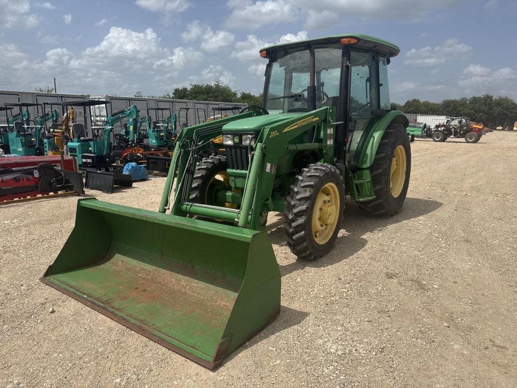 John Deere 5065E Equipment Image0