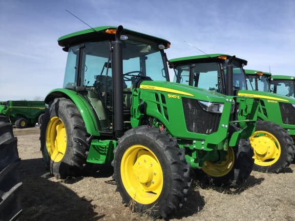 Image of John Deere 5067E Primary image