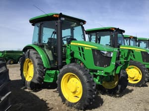 John Deere 5067E Image