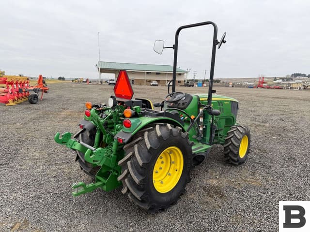 Image of John Deere 5075GL equipment image 4