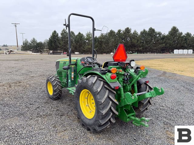 Image of John Deere 5075GL equipment image 2