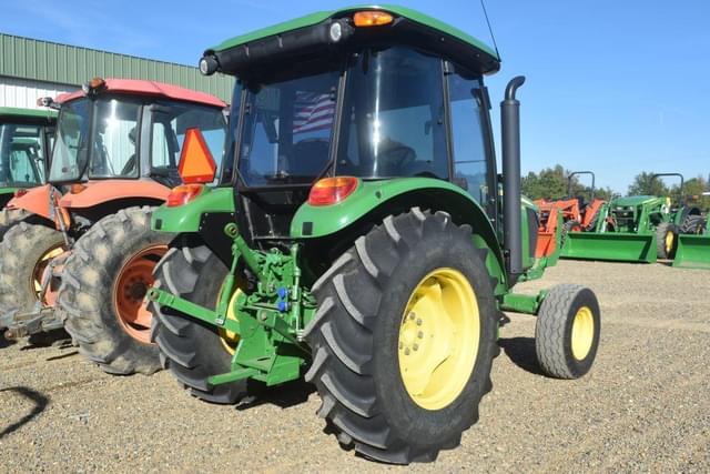 Image of John Deere 5075E equipment image 2