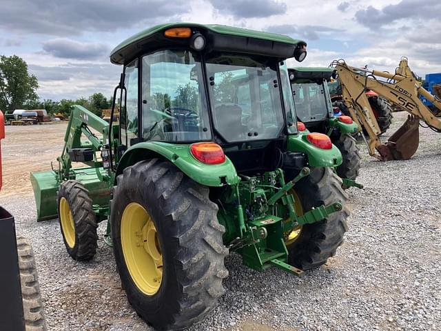 Image of John Deere 5075E equipment image 3