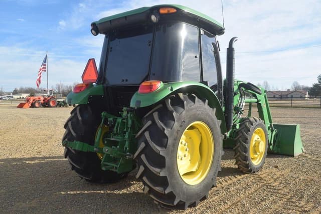 Image of John Deere 5075E equipment image 2