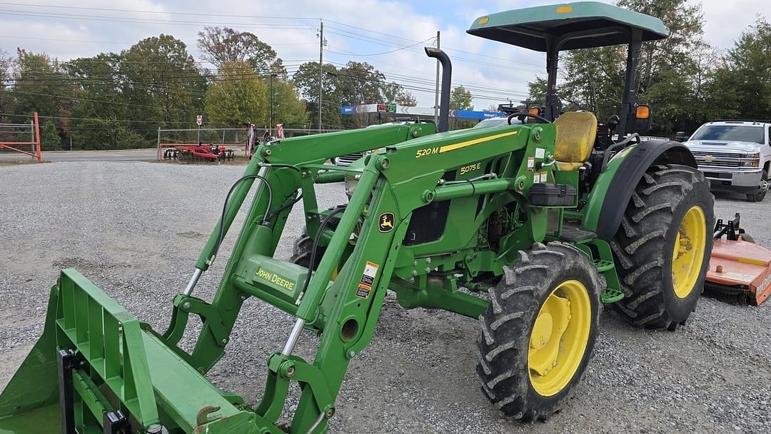 Image of John Deere 5075E Image 1