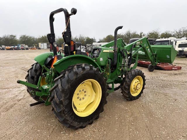 Image of John Deere 5075E equipment image 4