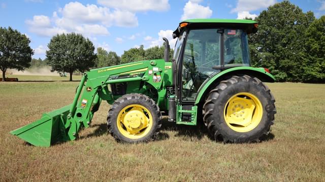Image of John Deere 5075E equipment image 3