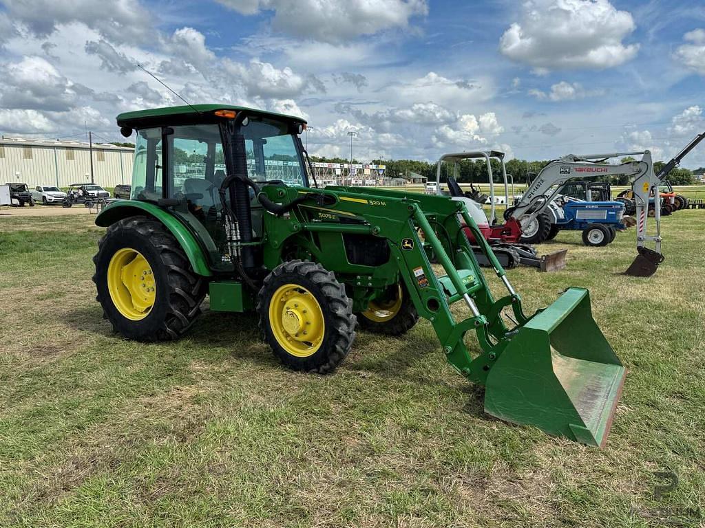 Image of John Deere 5075E Primary image