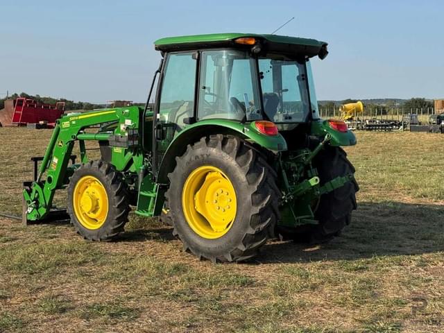 Image of John Deere 5075E equipment image 2