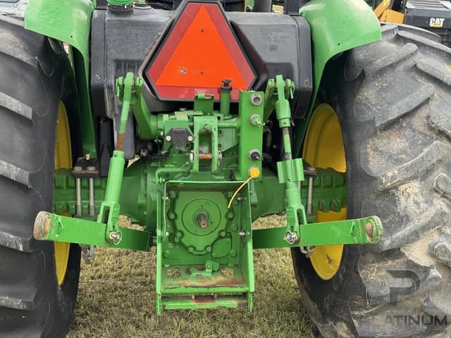 Image of John Deere 5075E equipment image 4