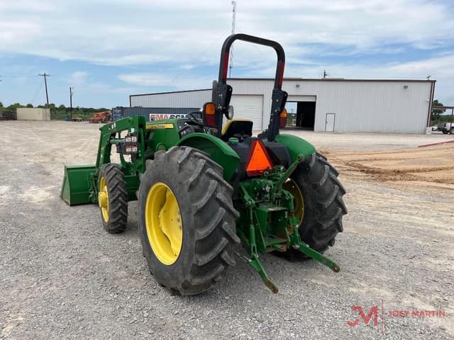 Image of John Deere 5075E equipment image 2