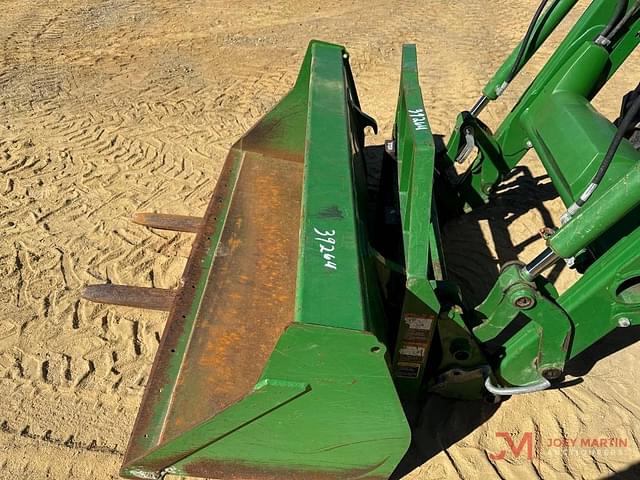 Image of John Deere 5075E equipment image 4