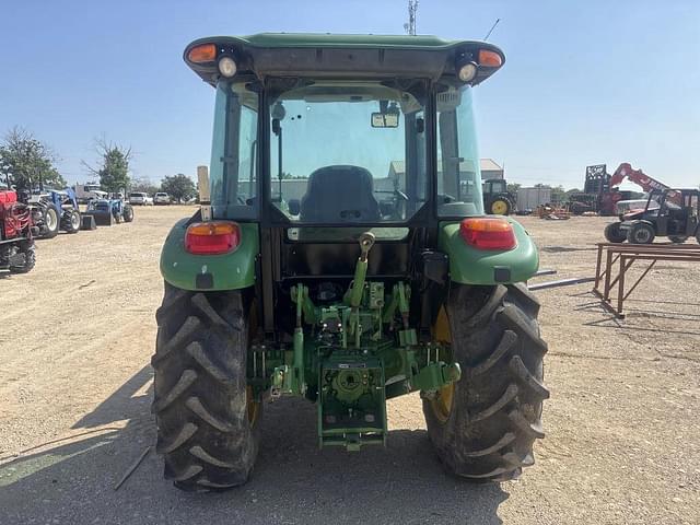 Image of John Deere 5075E equipment image 3