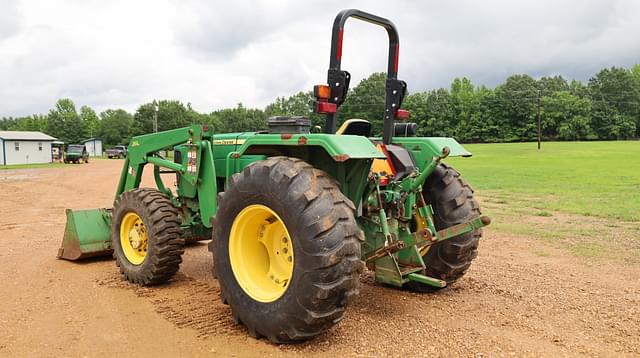 Image of John Deere 5075E equipment image 4