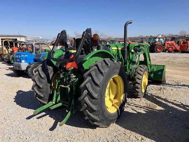 Image of John Deere 5075E equipment image 2