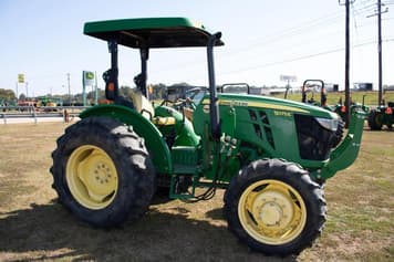 Main image John Deere 5075E