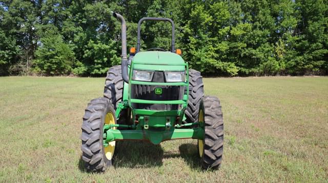 Image of John Deere 5075E equipment image 1