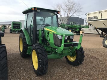 Main image John Deere 5075E