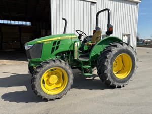 John Deere 5075E Image
