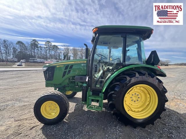 Image of John Deere 5075E equipment image 1