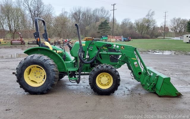Image of John Deere 5075E equipment image 4