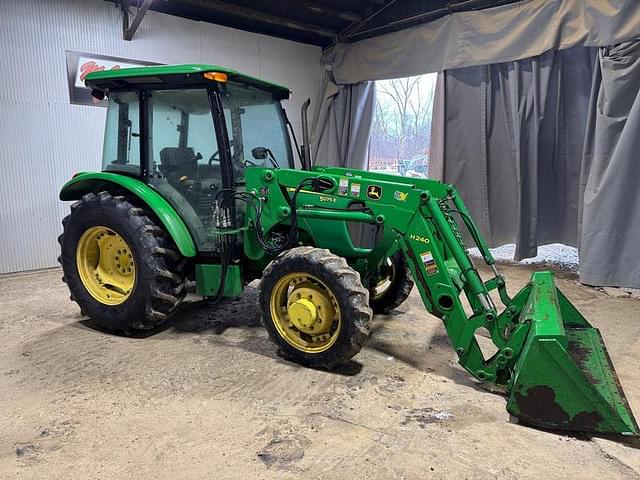 Image of John Deere 5075E equipment image 2