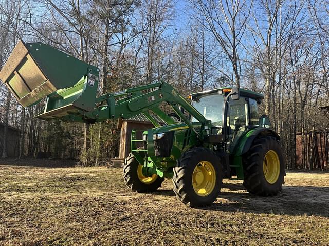 Image of John Deere 5075M equipment image 1