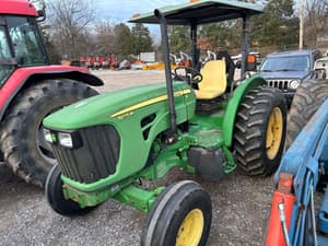 John Deere 5075M Image