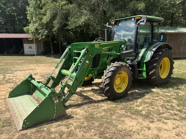 Image of John Deere 5075M equipment image 1