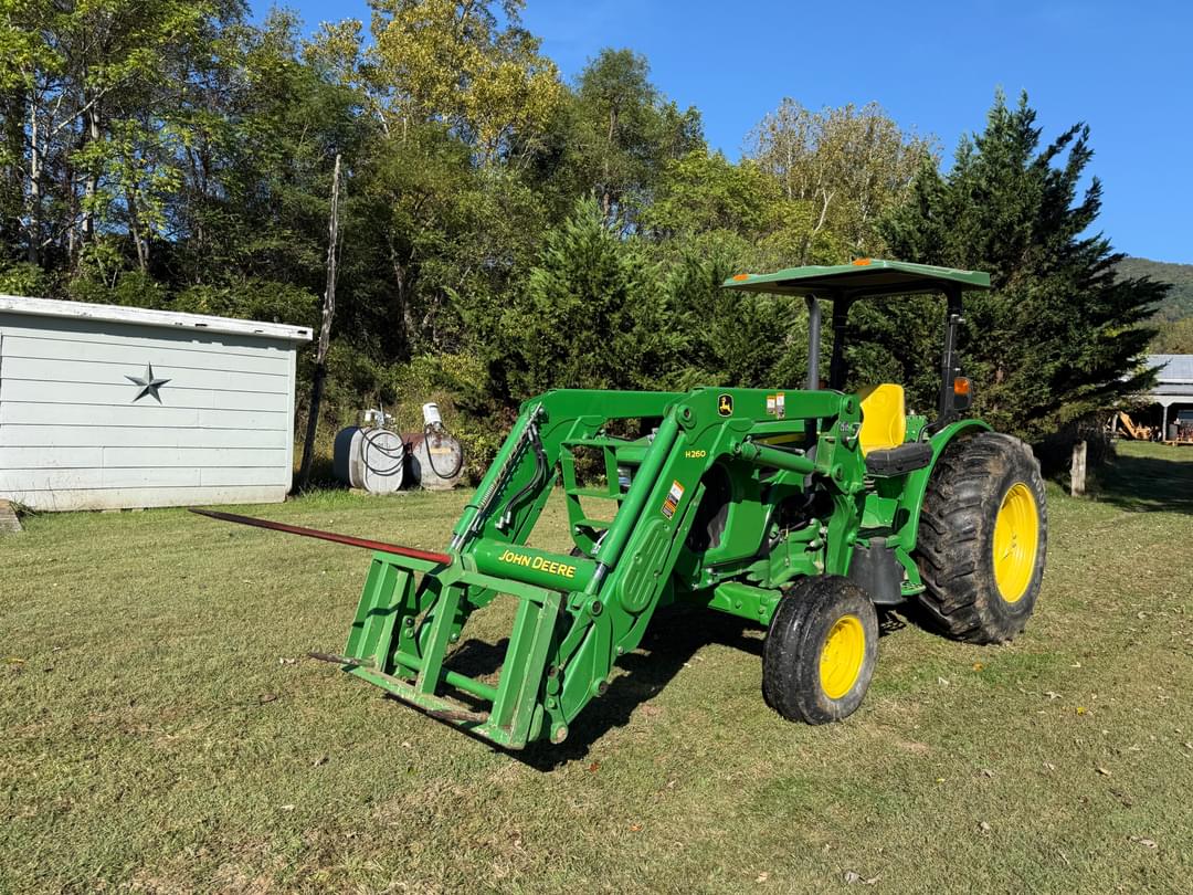 Image of John Deere 5075M Primary image