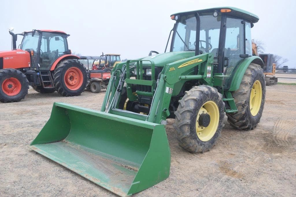 Image of John Deere 5083E Primary image