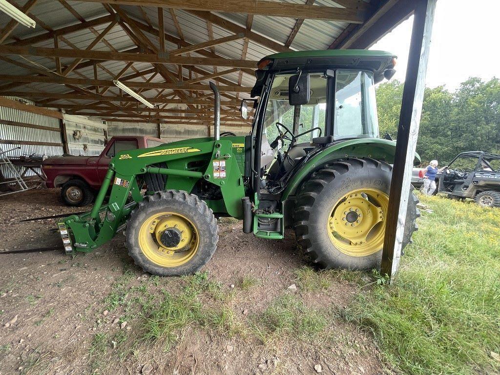 Image of John Deere 5083E Primary image