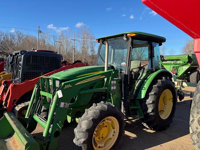 Image of John Deere 5083E equipment image 1