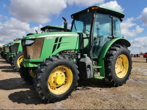 John Deere 5085E Image