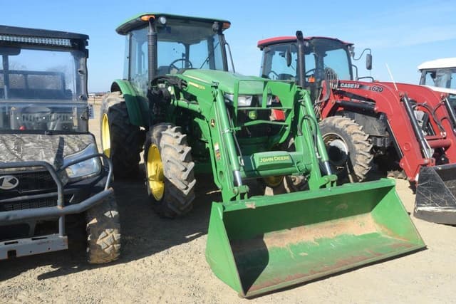Image of John Deere 5085E equipment image 3
